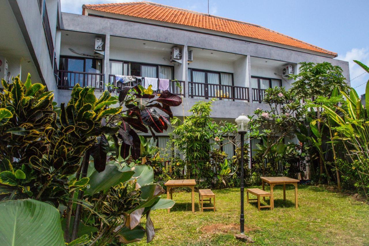 Sultans Of Swell Uluwatu Bali Hotel Exterior photo